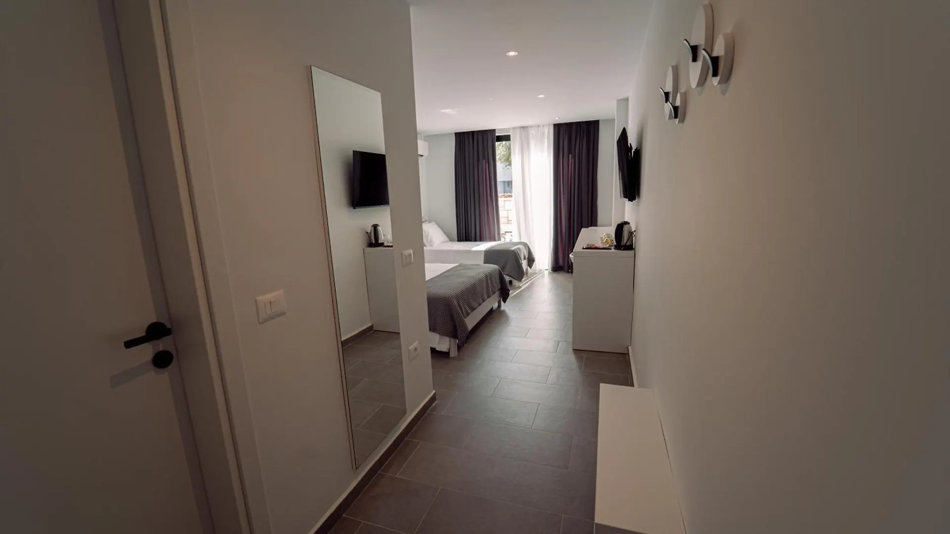 Hotel Vila 19 Dhërmi