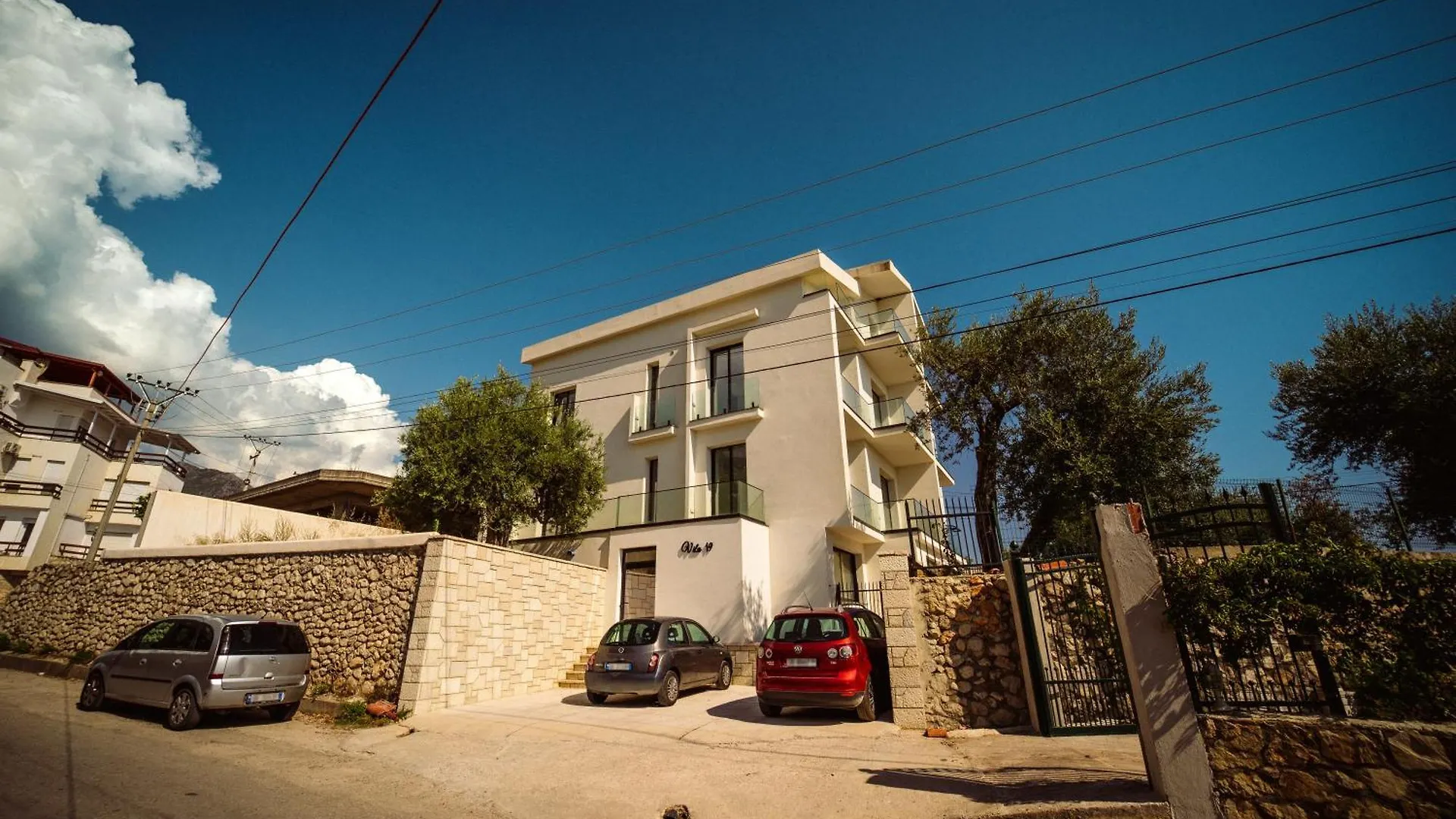 ***  Hotel Vila 19 Dhërmi Albania